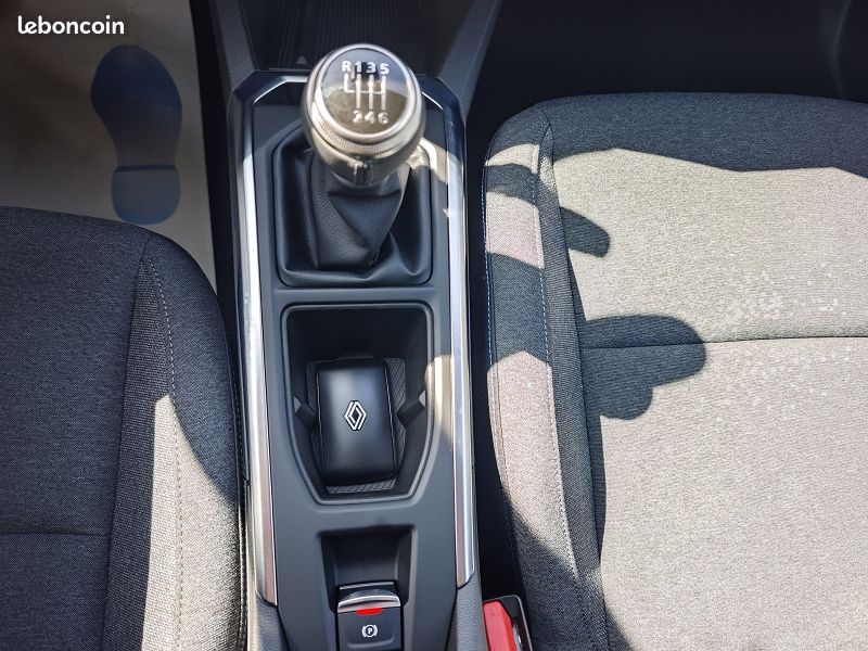 Renault Clio VI 1.2 TCE - 115 EVOLUTION (image 18)