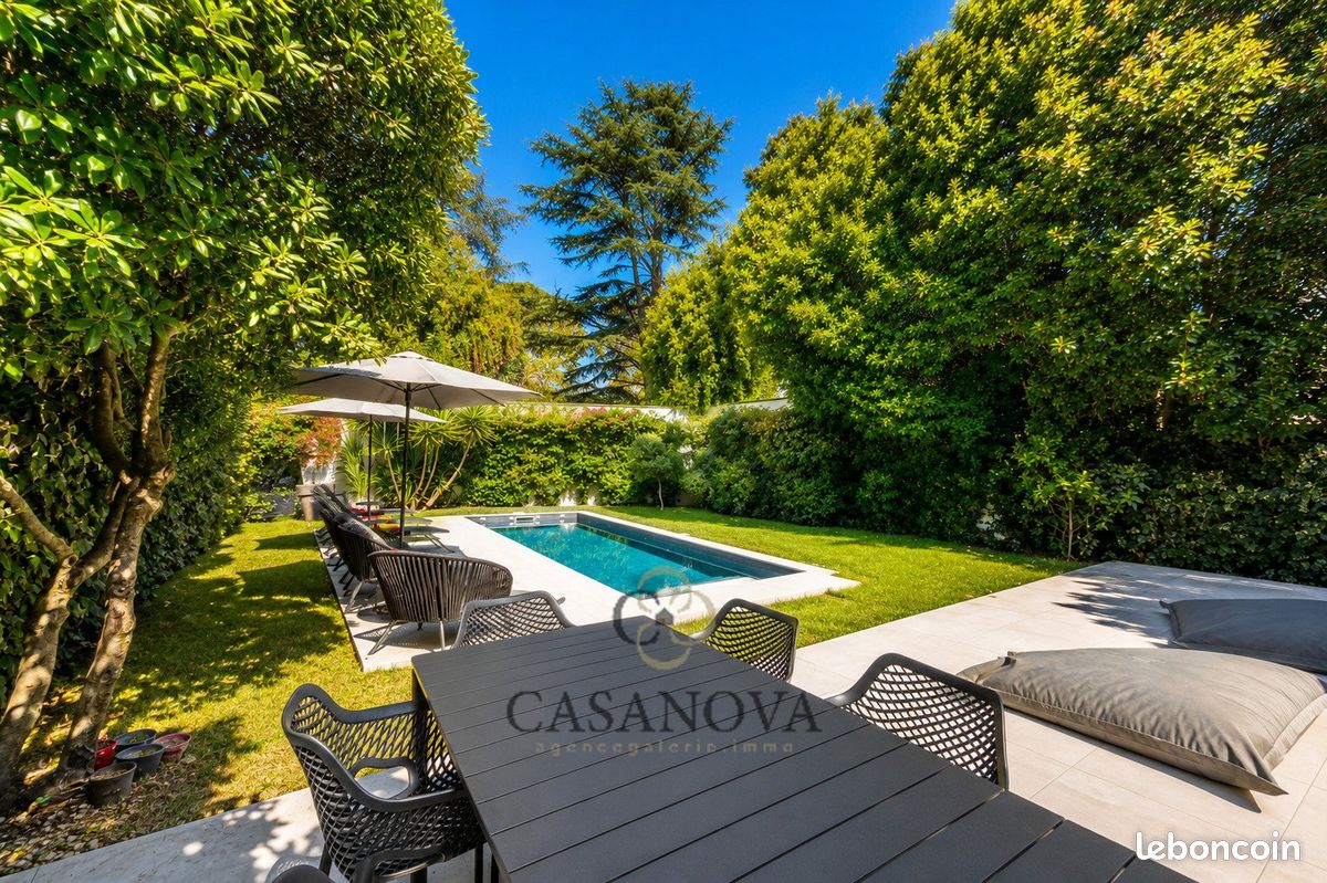 Maison 5 pièces 200 m² · à Montpellier · 200 m² · 1 980 000 €