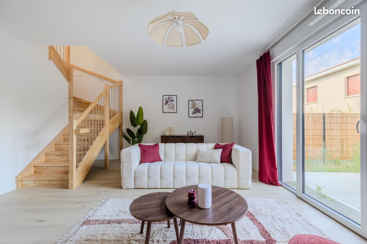Maison 4 pièces 89 m² · à Villenave-d'Ornon · 89 m² · 1 390 €