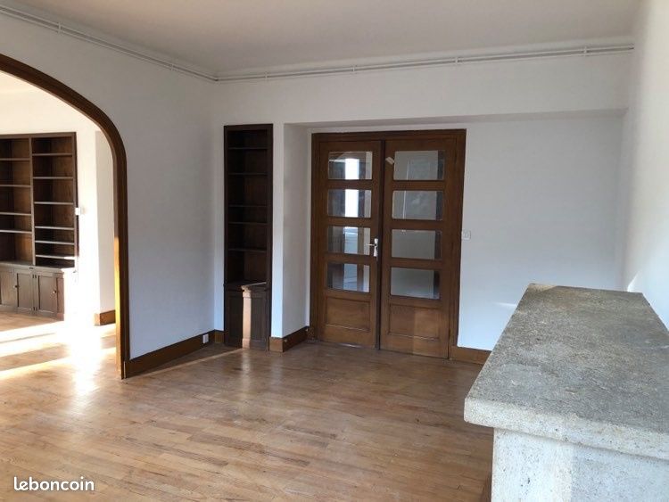 Appartement 5 pièces 164 m² · à Annonay · 164 m² · 790 €/mois