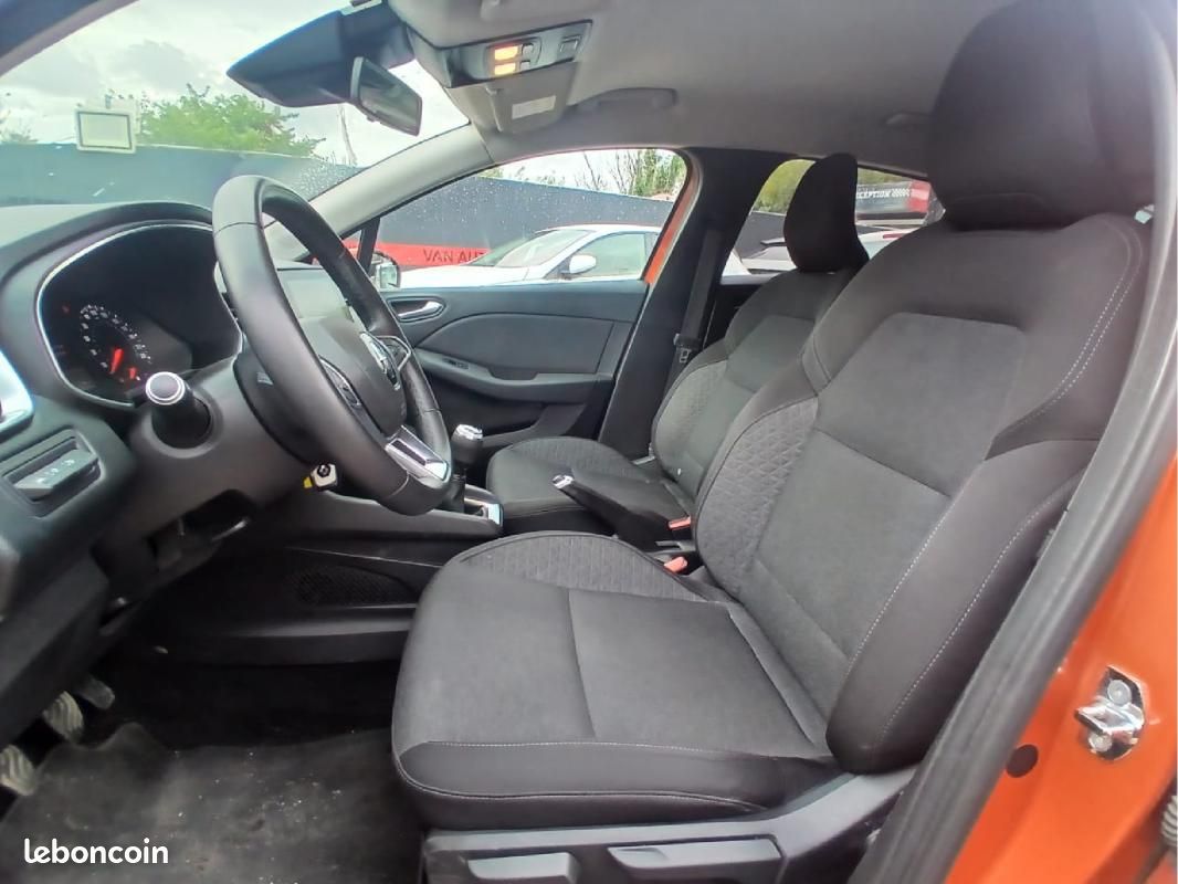 Renault Clio TCe 100 pack clim (image 10)