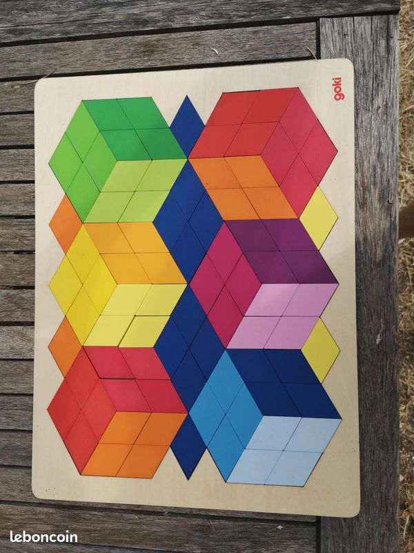 Puzzle en bois effet 3D (image 1)