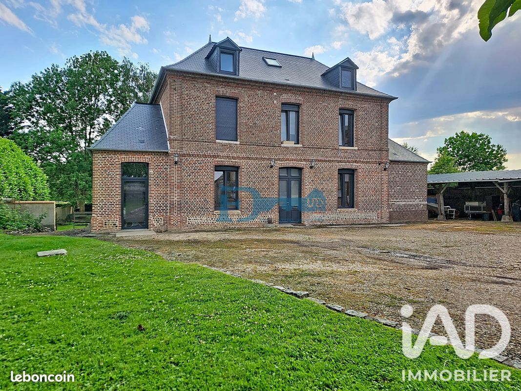 Maison 5 pièces 151 m² · à Saint-Vaast-d'Équiqueville · 151 m² · 399 000 €