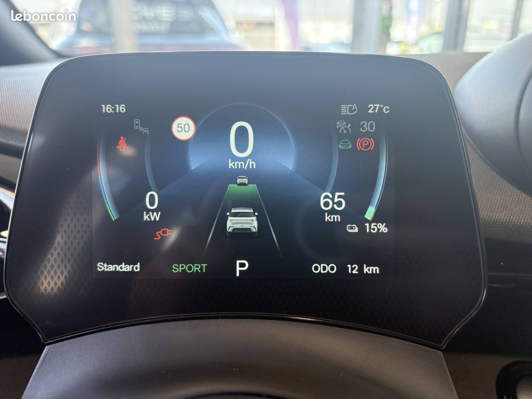 BYD Dolphin 60,4 kWh 204 ch Design (image 11)