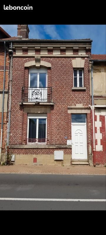 Maison 5 pièces 120 m² · à Pont-l'Évêque · 120 m² · 99 000 €