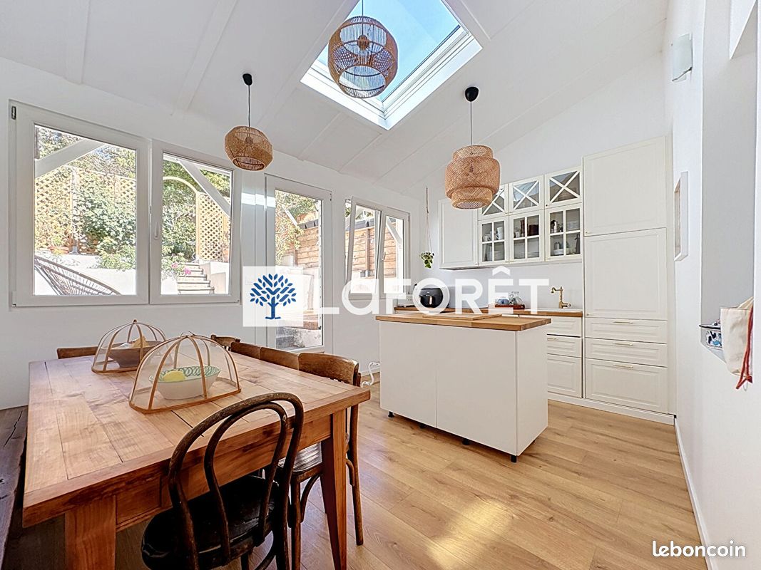 Maison 5 pièces 168 m² · à Neyron · 168 m² · 349 000 €