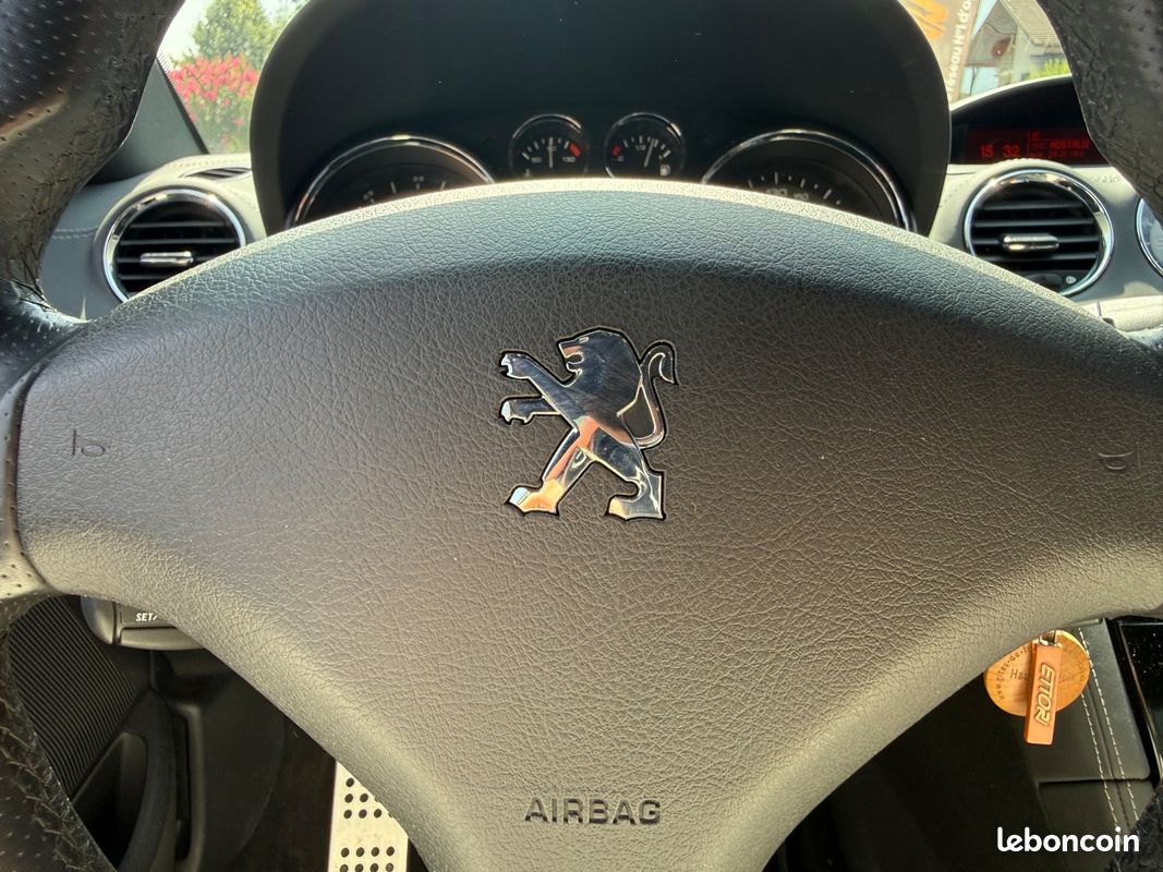 Peugeot rcz 1.6 thp 200ch (image 22)
