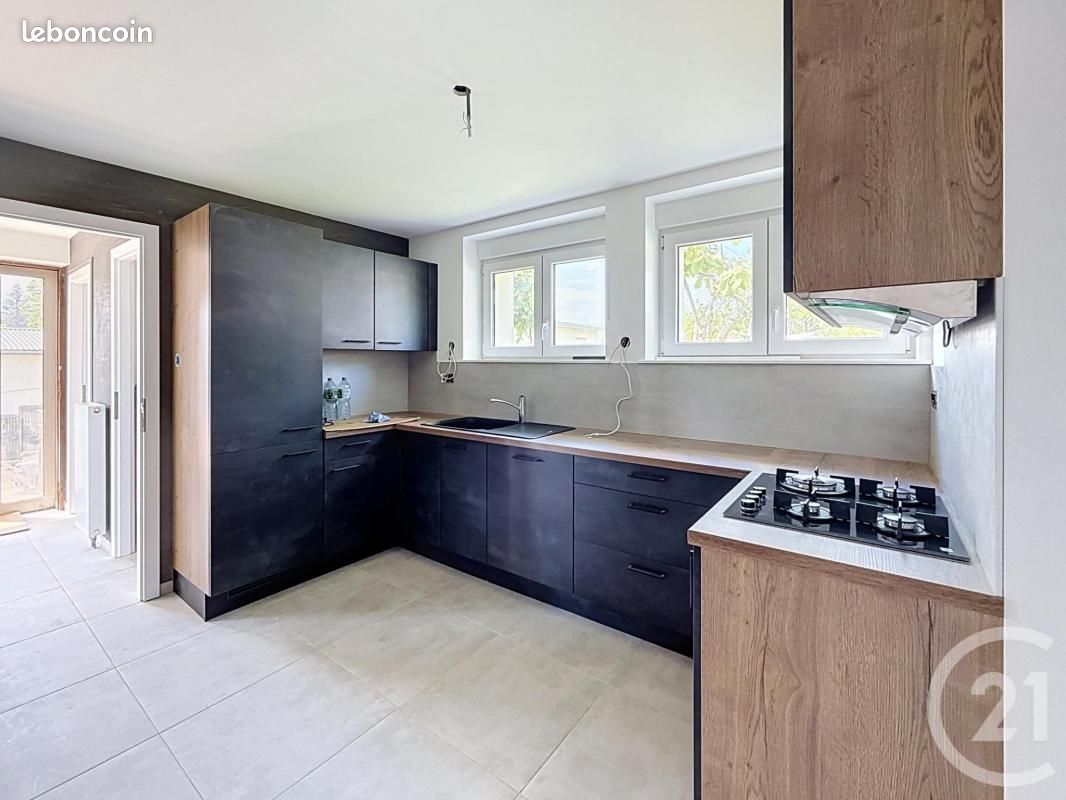 Maison 5 pièces 140 m² · à Épinal · 140 m² · 284 990 €