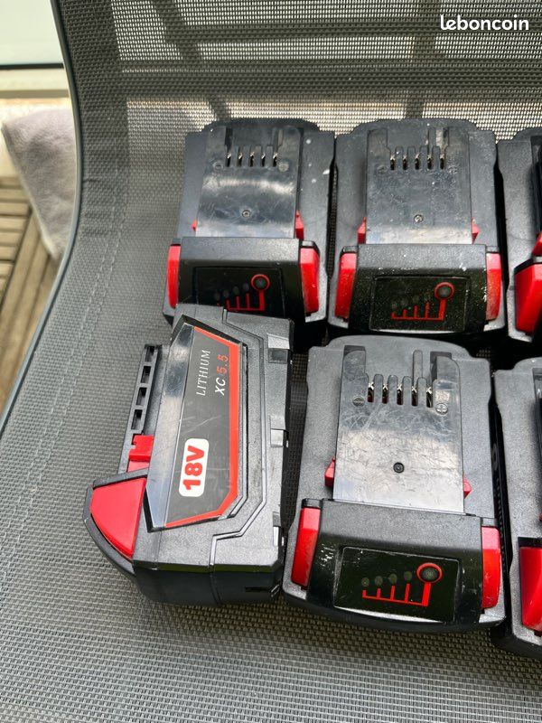Lot batterie 18V (image 2)