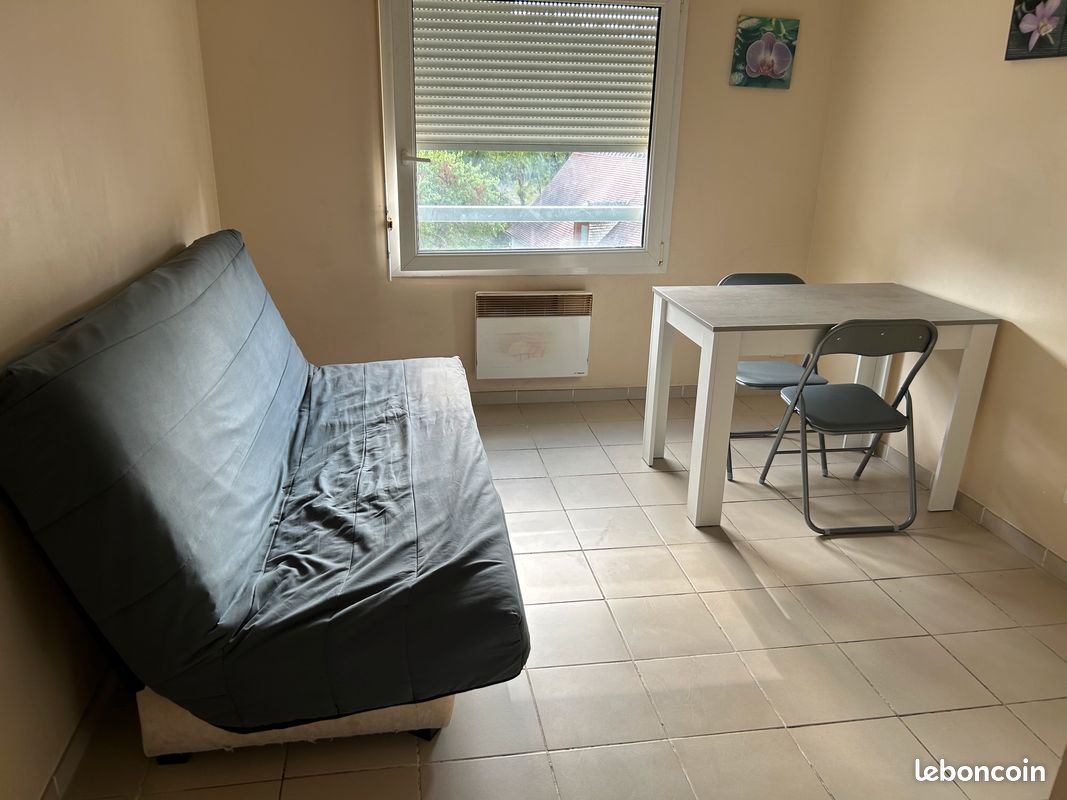 Appartement 20 pièces 20 m² · à Bourges · 20 m² · 380 €
