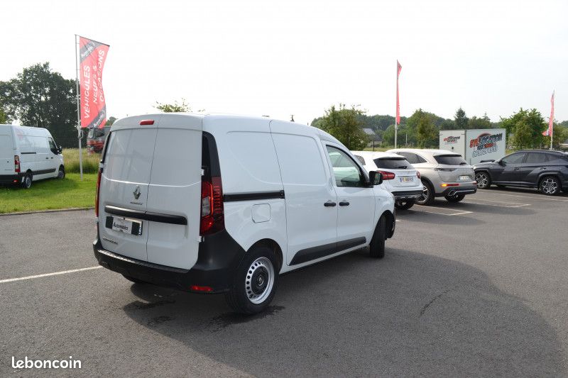 Renault EXPRESS VAN 1.5 BLUE DCI 75CH ESSENTIEL 22 (image 5)