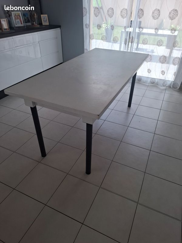 Table (image 1)