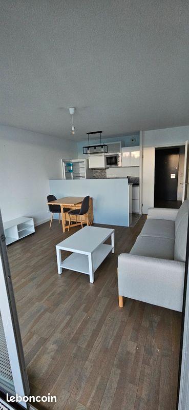 Appartement 2 pièce(s) 44 m²à louer Begles