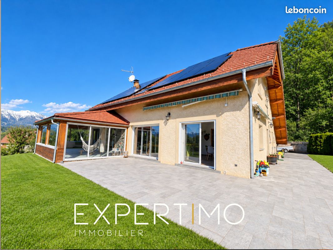 Maison 7 pièces 161 m² · à Buissard · 161 m² · 745 000 €