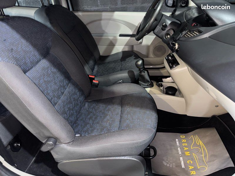 Renault Twingo 2 1.2i 60cv (image 3)