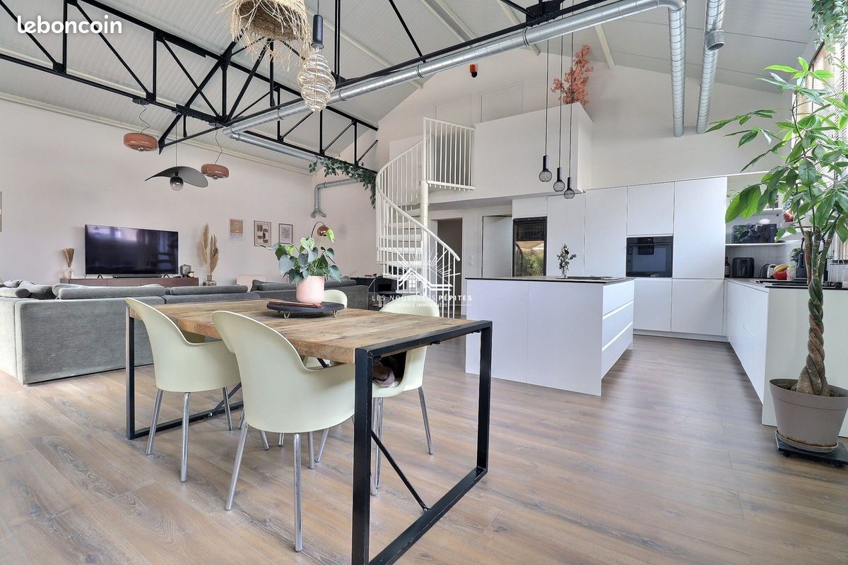 Maison 4 pièces 150 m² · à Wasquehal · 150 m² · 498 000 €