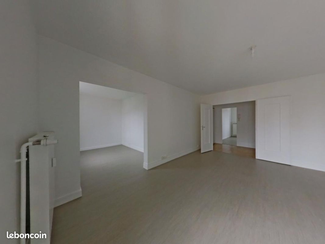 Appartement 4 pièces 74 m² · à Orléans · 74 m² · 820 €/mois