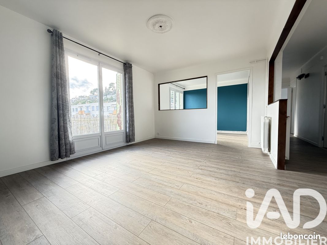 Appartement 4 pièces 79 m² · à Clermont-l'Hérault · 79 m² · 120 000 €