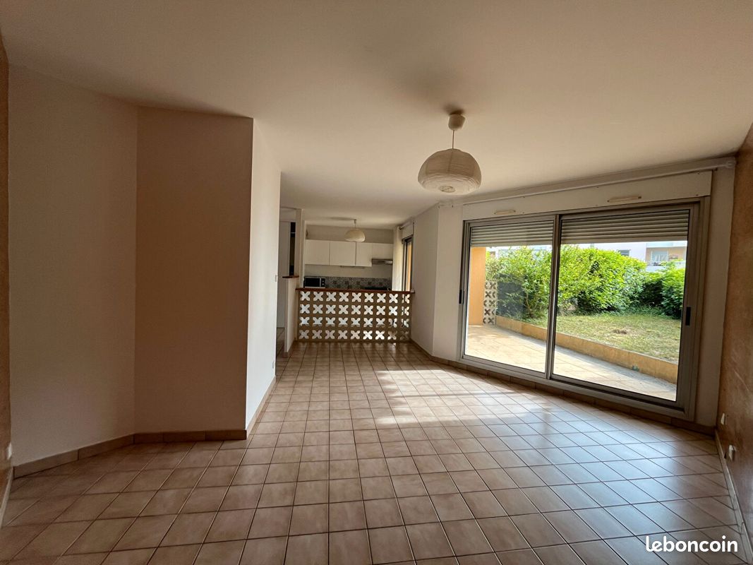 Appartement 1 pièce 35 m² · à Dijon · 35 m² · 576 €/mois