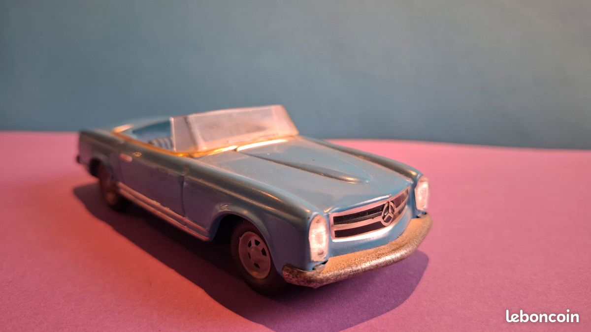 Jouet Ancien Voiture Mercedes En Tôle – N°15, Mécanique, Collection