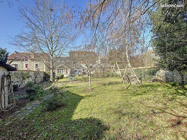 Villa 10 pièces 182 m²