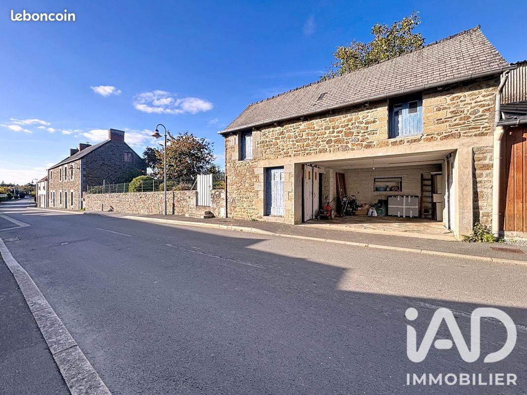 Terrain 560 m² · à La Chapelle-aux-Filtzméens · 560 m² · 70 000 €
