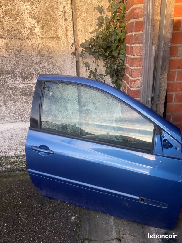 Pièce Clio 3 gt (image 1)