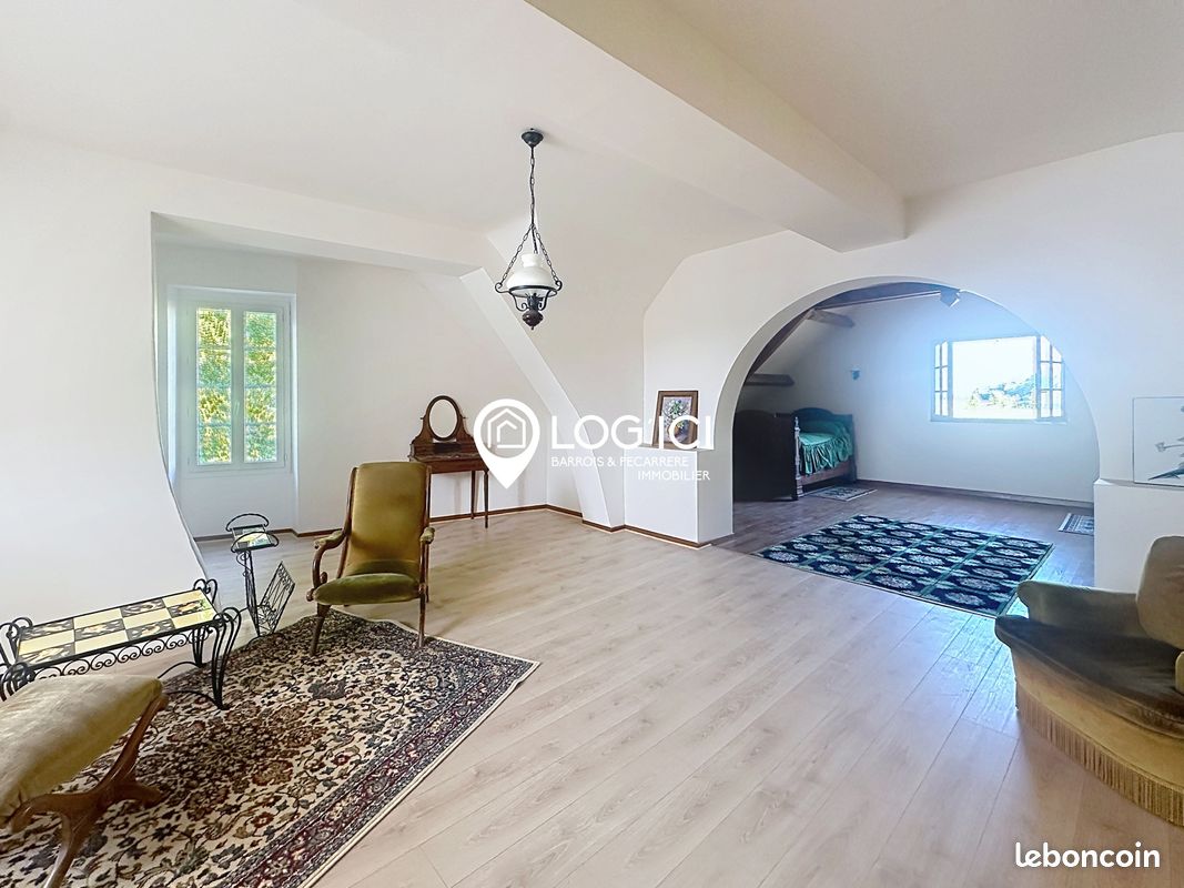 Maison 6 pièces 247 m² (image 14)