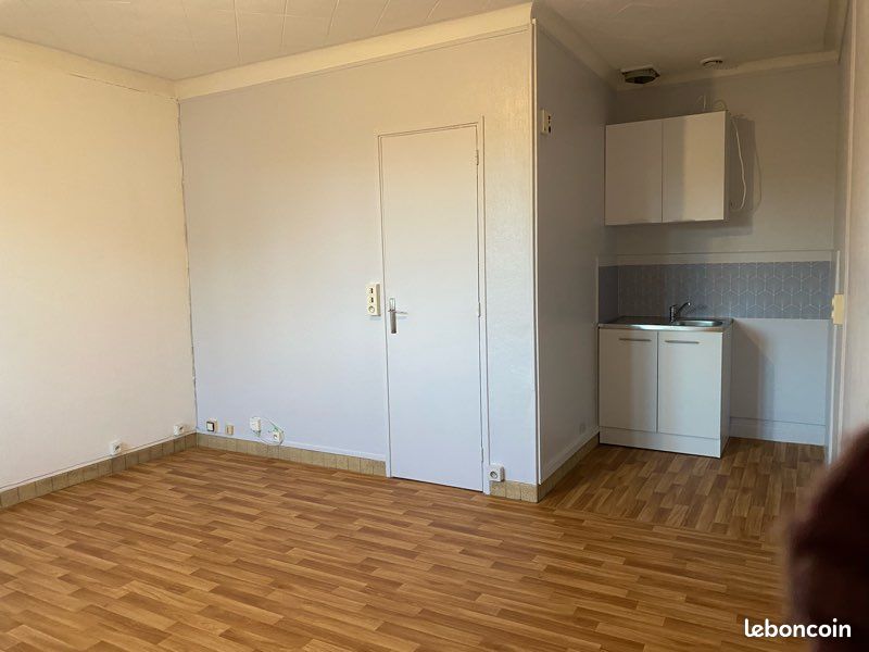Appartement 1 pièce 22 m² · à Saint-Michel-sur-Orge · 22 m² · 667 €/mois