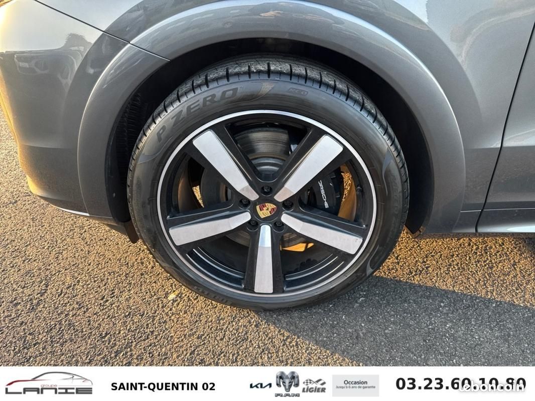 Porsche Cayenne Coupé 3.0 S E-HYBRID 519 (image 12)