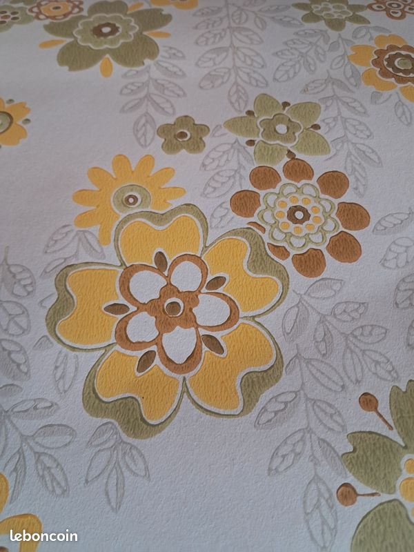 Rouleau de papier peint fleuri vintage 70's neuf sous blister (image 6)