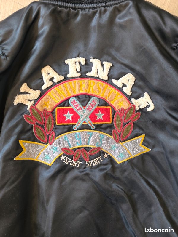 Bomber Naf Naf Vintage Années 90 Couleur Bordeaux - Taille S, Occasion Très Bon état