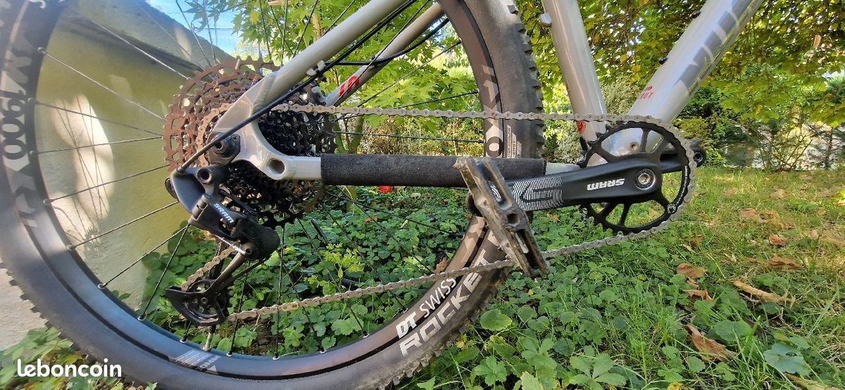 VTT Nukeproof scout 2021 27.5 taille M (image 8)