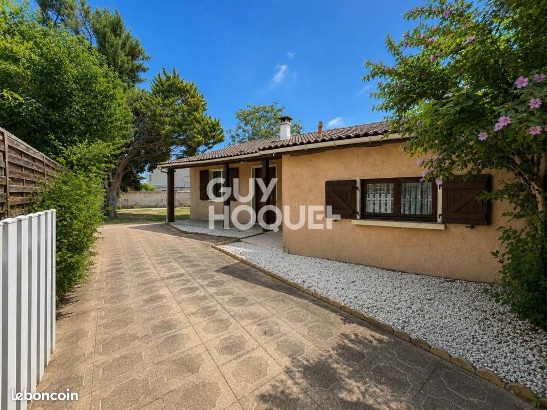 Maison 5 pièces 99 m² · à Vaulx-en-Velin · 99 m² · 320 000 €