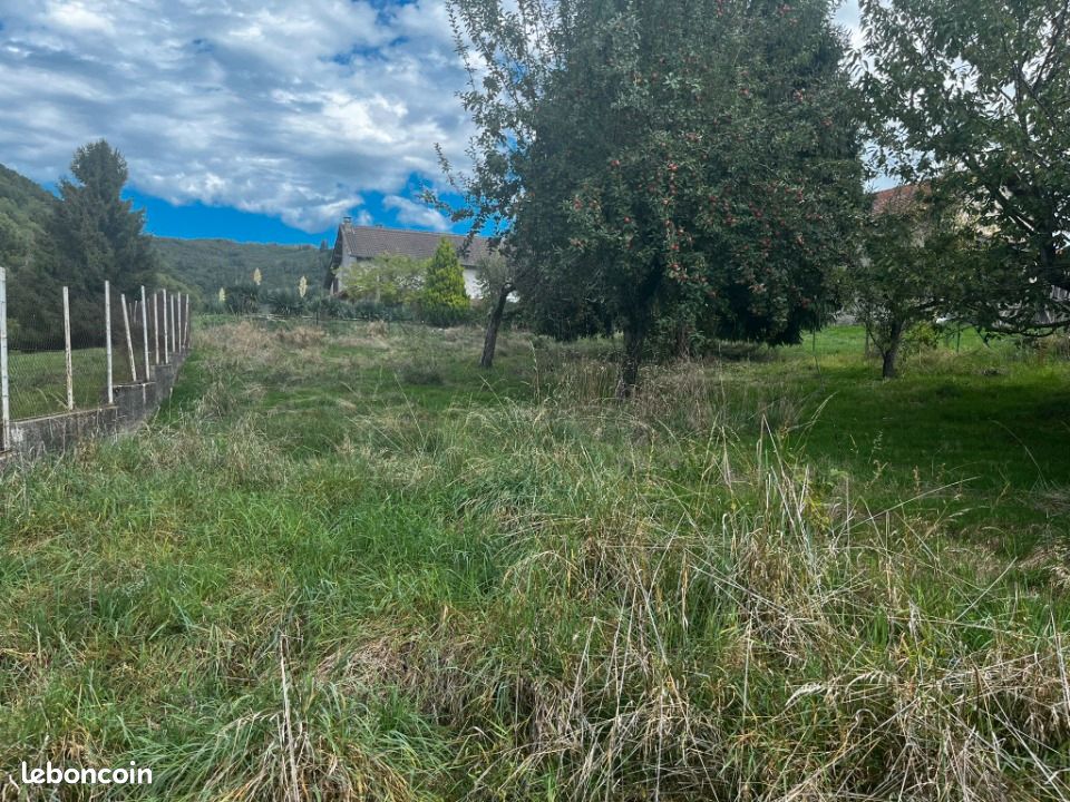 Terrain 553 m² Chirens · 99 500 €