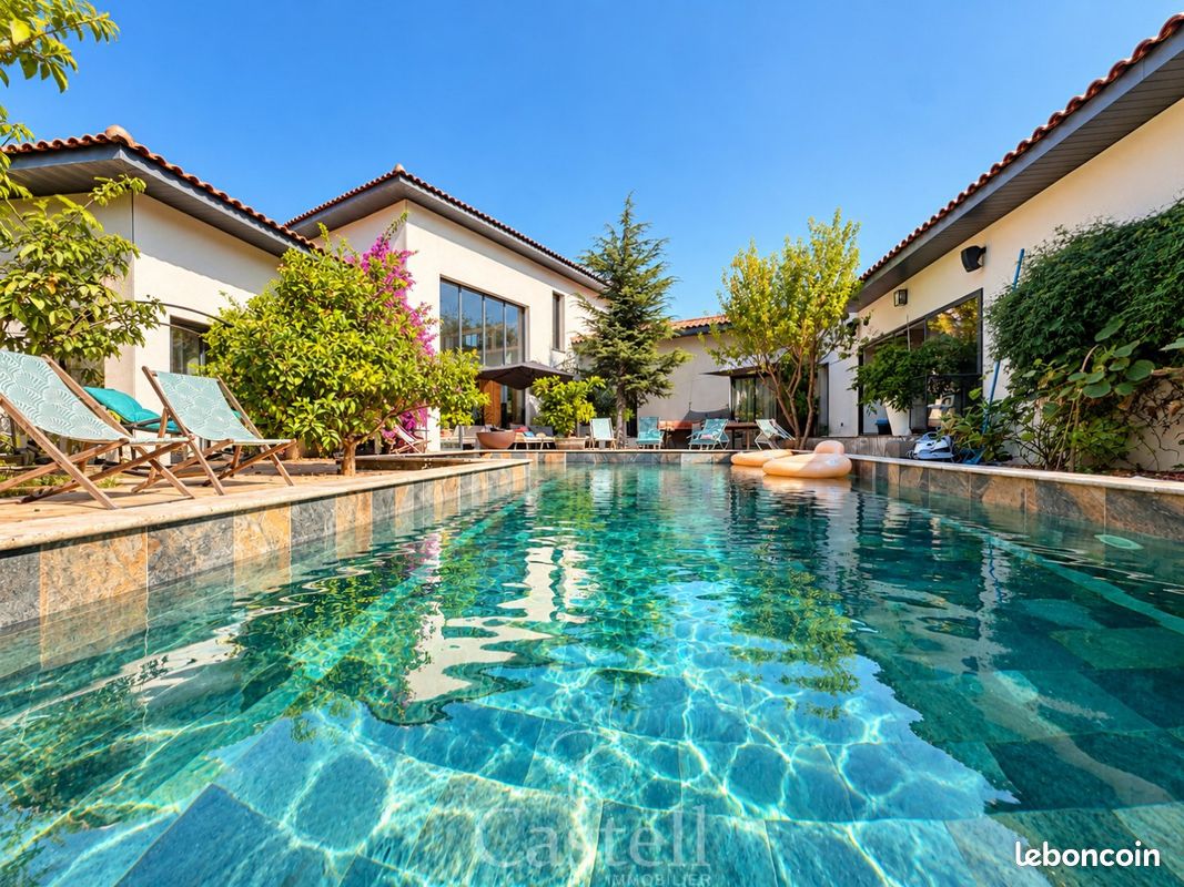 Maison 11 pièces 380 m² · à Cessenon-sur-Orb · 380 m² · 1 149 000 €