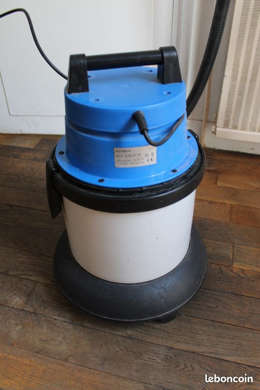 Aspirateur industriel (image 1)