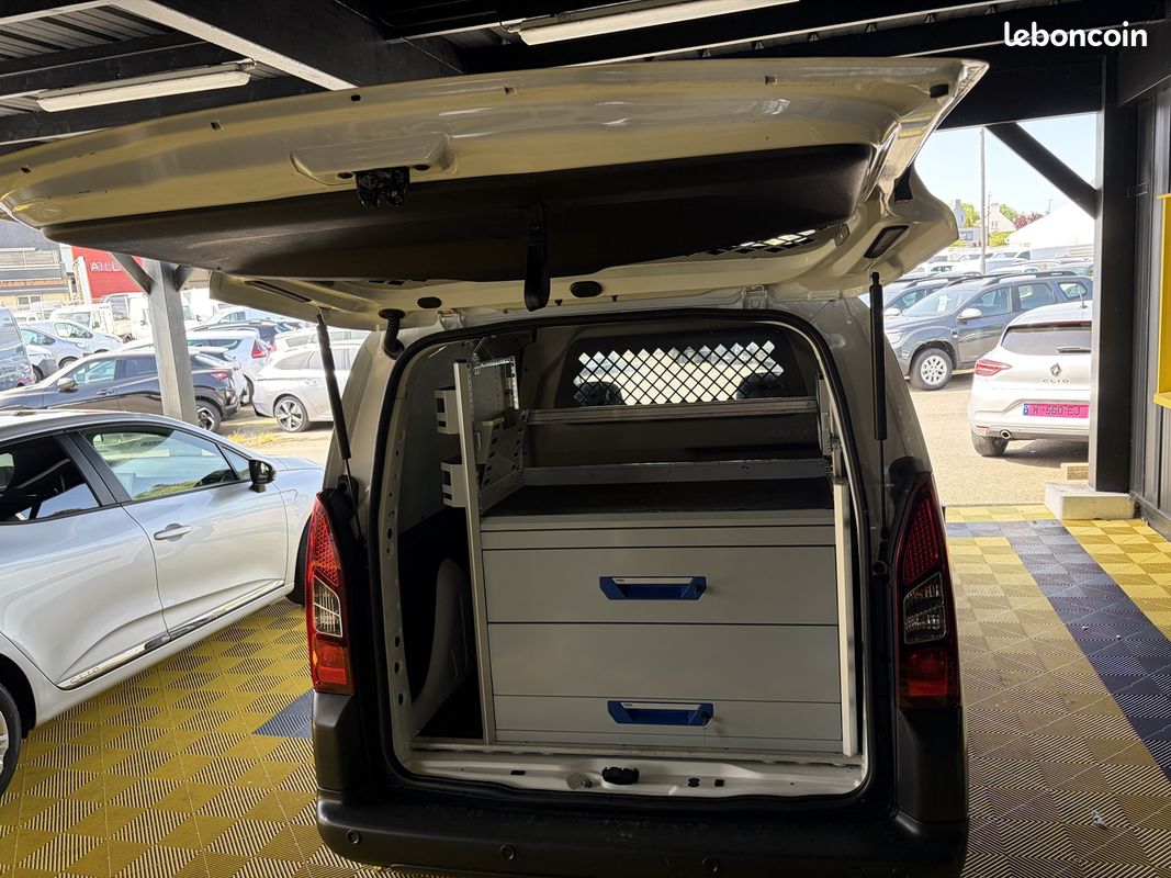 Citroen BERLINGO VAN M 1000KG BLUEHDI 75 CLUB (image 7)