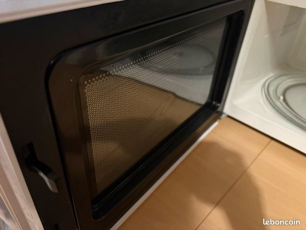 Plateau micro ondes 30 cm - Électroménager