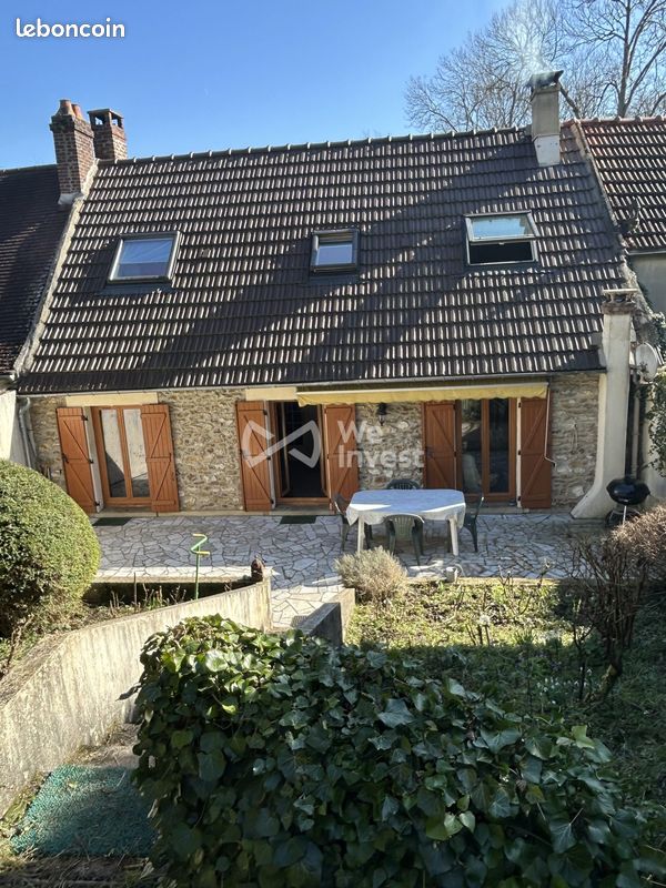 Maison 5 pièces 95 m² · à Tigeaux · 95 m² · 260 000 €
