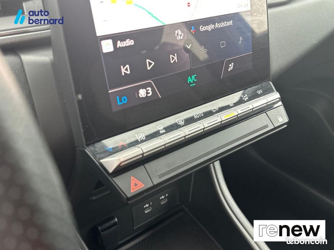 Renault Captur 1.8 E-Tech full hybrid 160ch Techno - 25 (image 15)