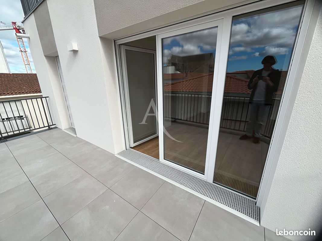 Appartement 4 pièces 89 m² · à Challans · 89 m² · 976 €/mois