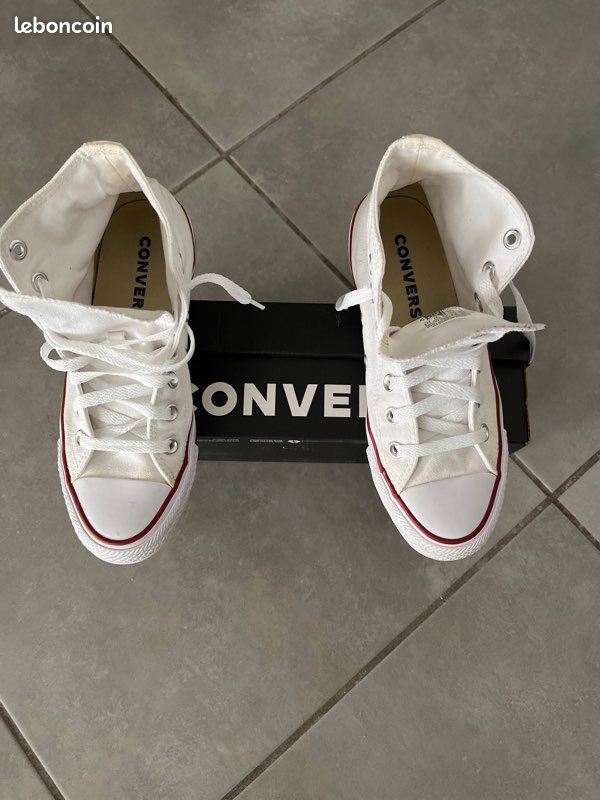 Converse blanche (image 1)