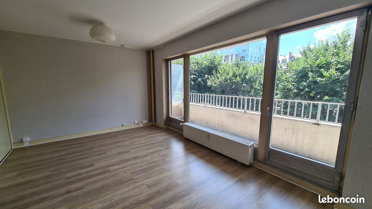 Appartement 1 pièce 27 m² · à Reims · 27 m² · 553 €/mois