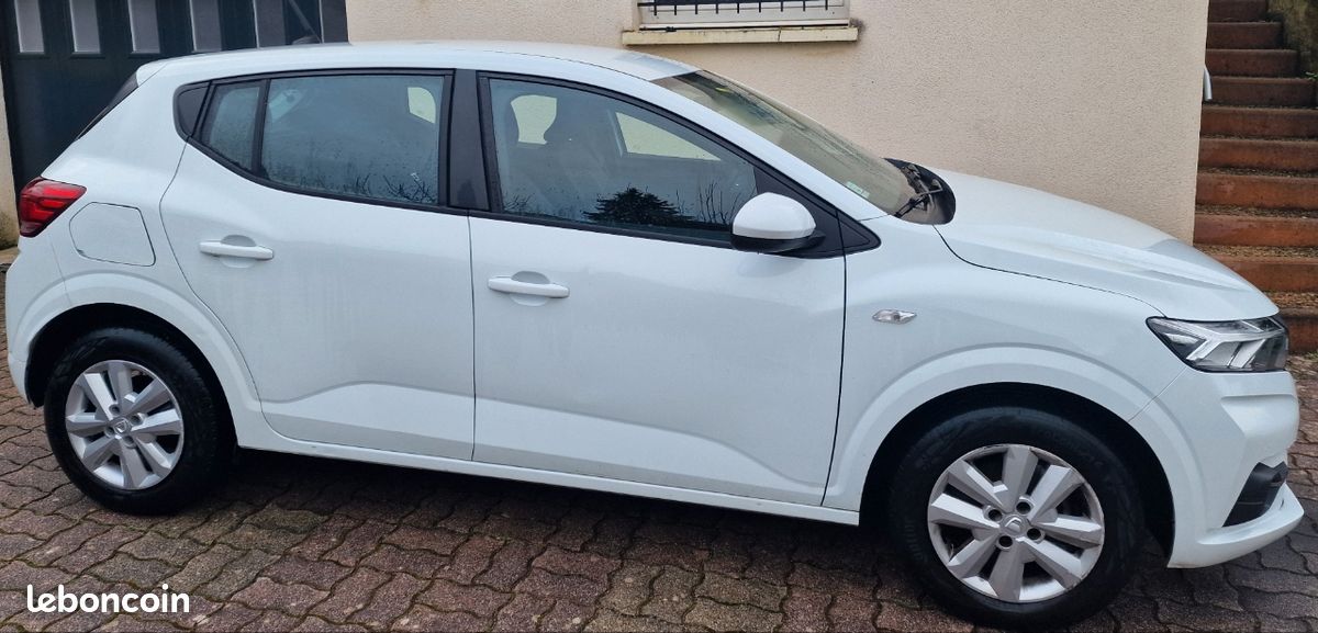 Dacia Sandero SCe 65 – 2022 – Finition Confort (image 1)