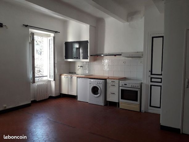 Studio 1 pièce 32 m²
