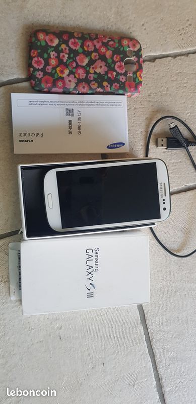 Samsung Galaxy S3 (image 1)