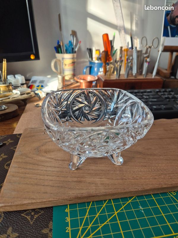 Bonbonnière vide poche en cristal (image 1)