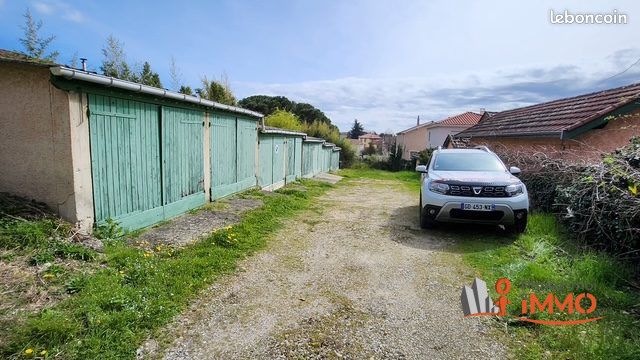 Parking 539 m² · à Givors · 539 m² · 109 000 €