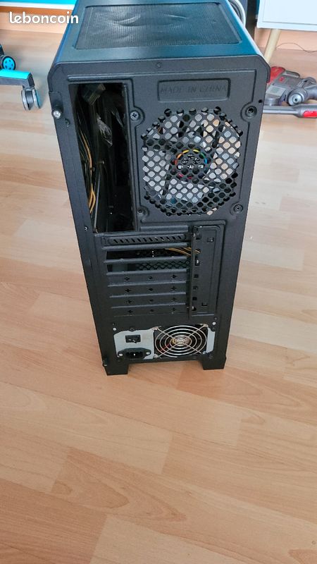 Boîtier aerocool avec alimentation et 5 ventilateurs (image 3)